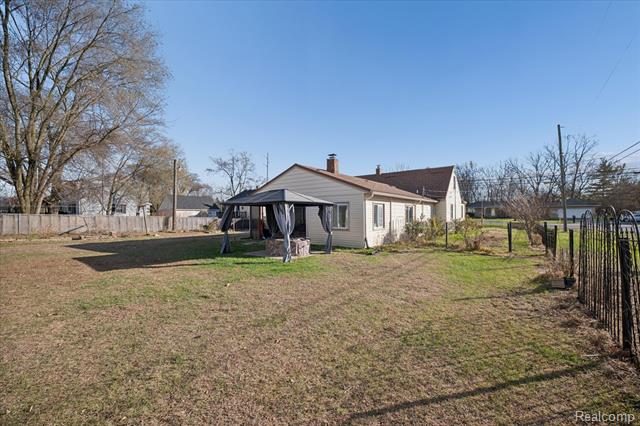 Builiding view fifty seven for 1944 Sterns, Temperance, MI. 48182