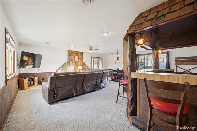 Builiding view forty seven for 1944 Sterns, Temperance, MI. 48182