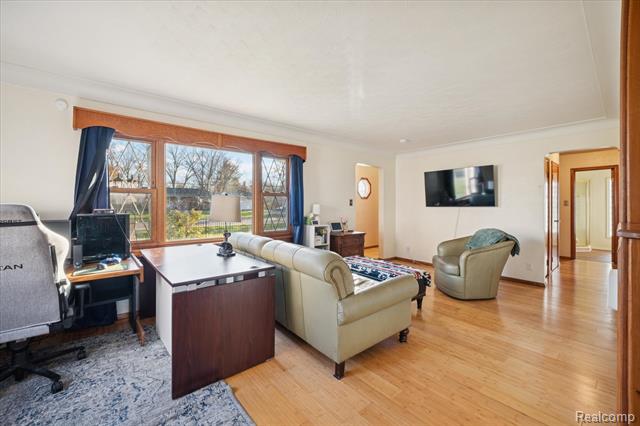 Builiding view four for 1944 Sterns, Temperance, MI. 48182