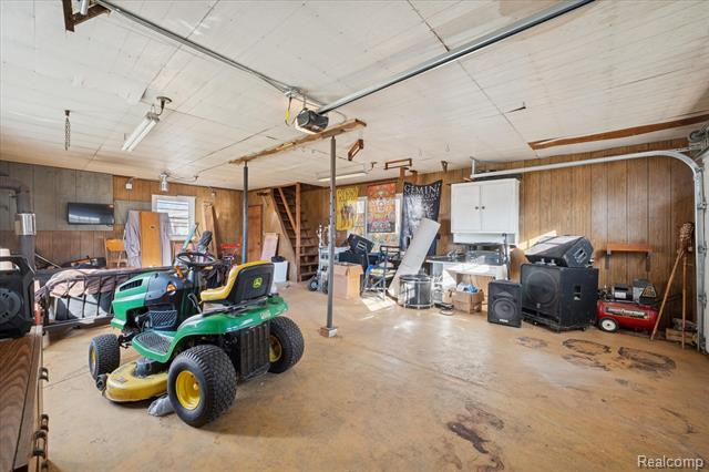 Builiding view thirty seven for 1944 Sterns, Temperance, MI. 48182