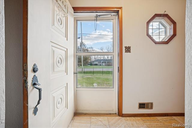 Builiding view three for 1944 Sterns, Temperance, MI. 48182