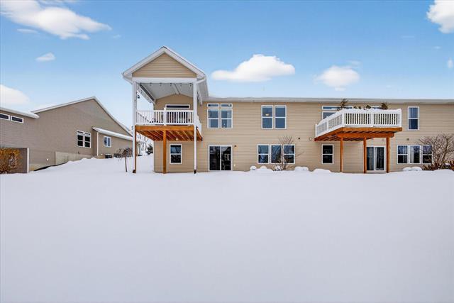 Builiding view fifty five for 6125 Harmon Green, Grandville, MI. 49418