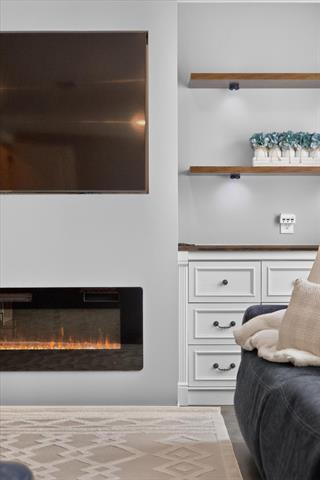 Builiding view forty one for 6125 Harmon Green, Grandville, MI. 49418