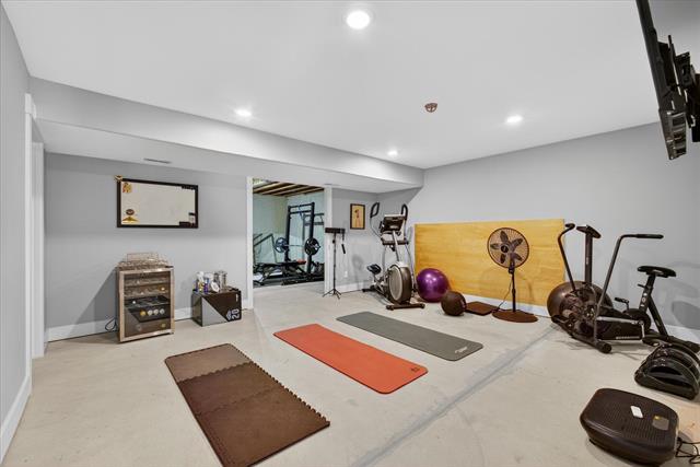 Builiding view forty six for 6125 Harmon Green, Grandville, MI. 49418