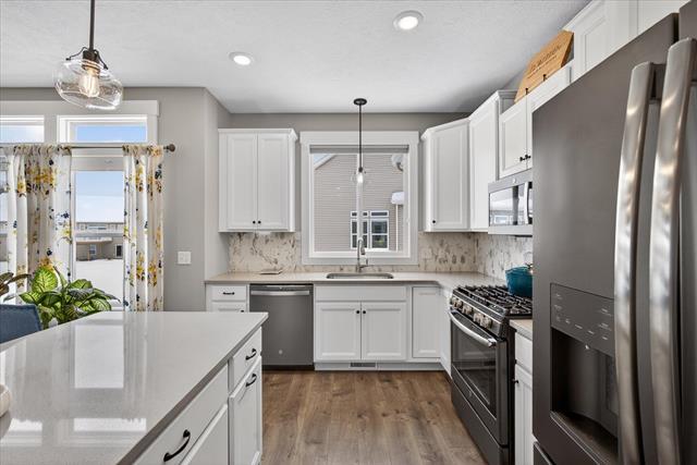 Builiding view nineteen for 6125 Harmon Green, Grandville, MI. 49418