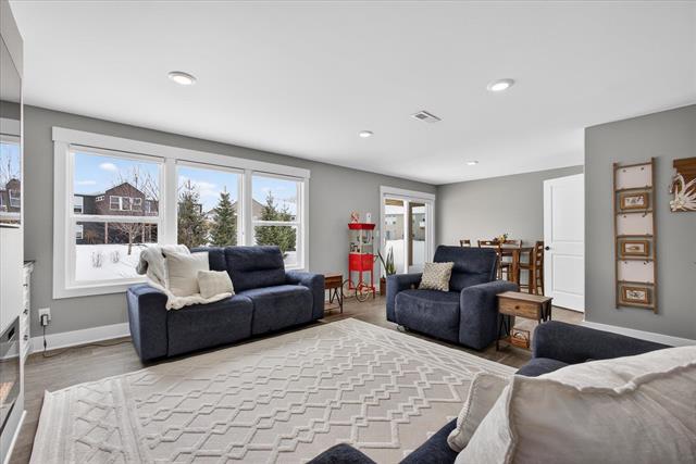 Builiding view thirty nine for 6125 Harmon Green, Grandville, MI. 49418