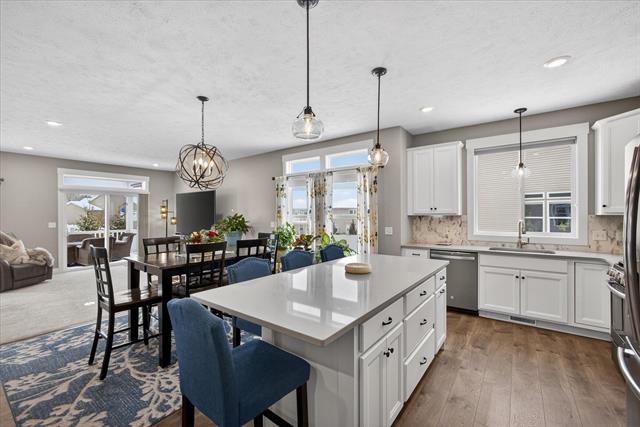 Builiding view twelve for 6125 Harmon Green, Grandville, MI. 49418