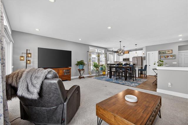 Builiding view twenty eight for 6125 Harmon Green, Grandville, MI. 49418