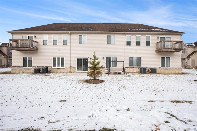 Builiding view nineteen for 16630 Savor Lane, Clinton Township, MI. 48035