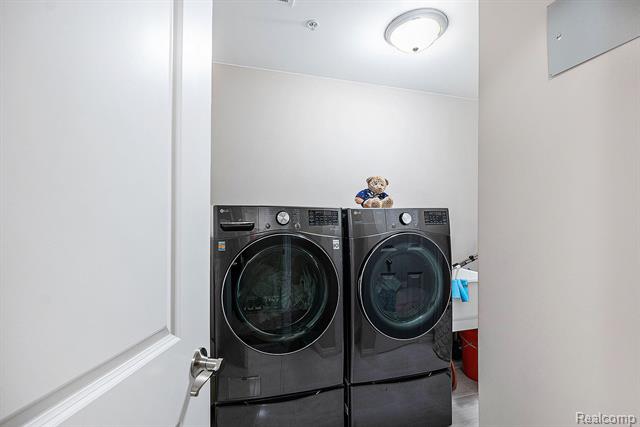 Builiding view seventeen for 16630 Savor Lane, Clinton Township, MI. 48035