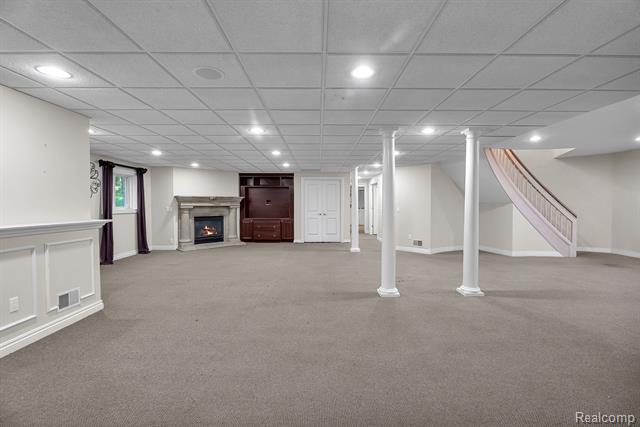 Builiding view forty nine for 5779 Pinecrest Estates, Ann Arbor, MI. 48105