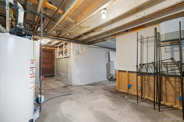 Builiding view forty for 1257 Byron, Howell, MI. 48843