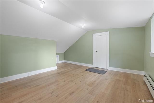 Builiding view twenty four for 1257 Byron, Howell, MI. 48843