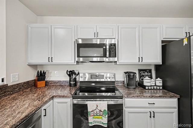 Builiding view eleven for 22056 Andover Drive, Macomb, MI. 48042