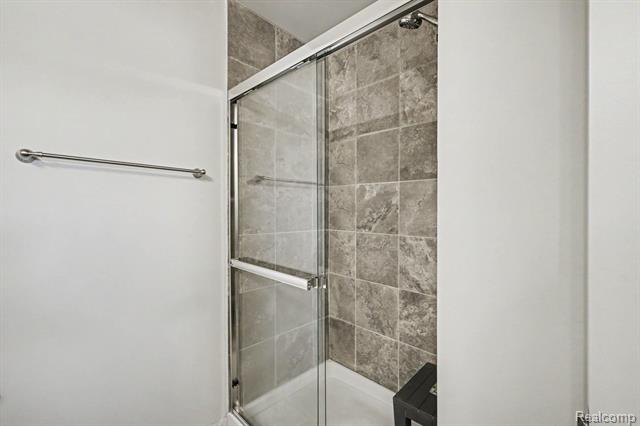 Builiding view fifteen for 22056 Andover Drive, Macomb, MI. 48042