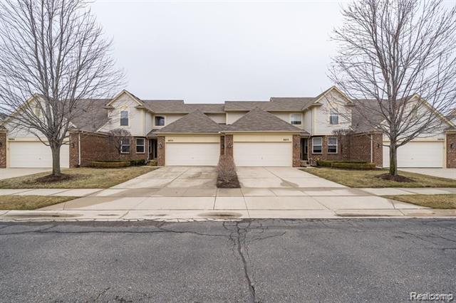 front view for 20773 Kenmare Drive, Macomb, Mi. 48044