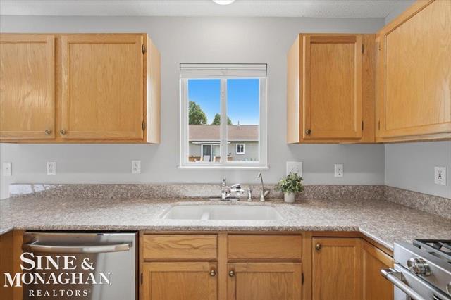 Builiding view eleven for 220 Superior, Marine City, MI. 48039