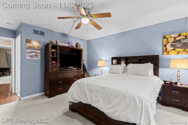 Builiding view twenty one for 13139 Highland Circle, Sterling Heights, MI. 48312