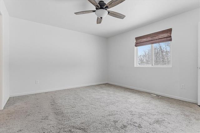 Builiding view eighteen for 10476 Schrier, Portage, MI. 49024