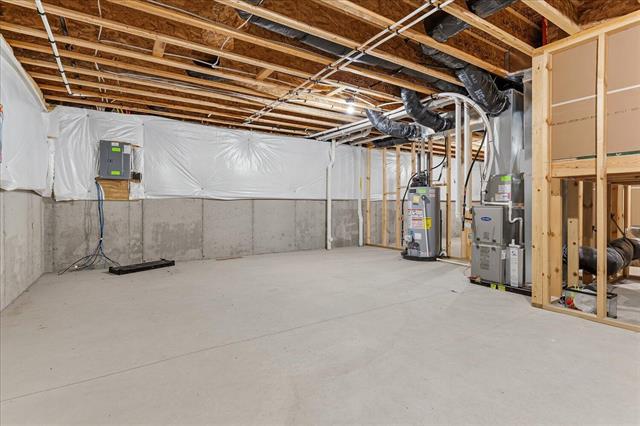 Builiding view thirty five for 10476 Schrier, Portage, MI. 49024