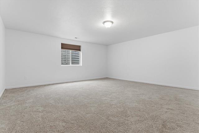 Builiding view thirty two for 10476 Schrier, Portage, MI. 49024