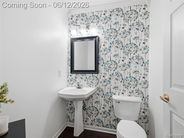 Builiding view twenty one for 732 Westhills, South Lyon, MI. 48178