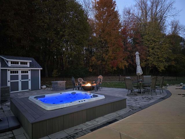 Builiding view forty five for 10292 Skyview, Kalamazoo, MI. 49009