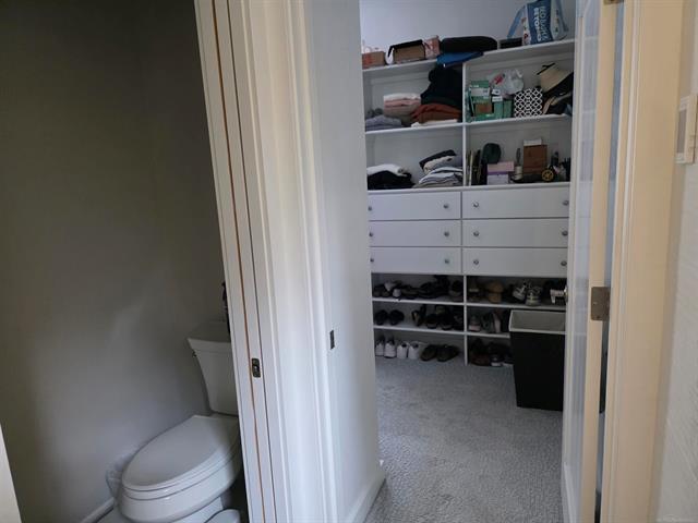 Builiding view seventeen for 10292 Skyview, Kalamazoo, MI. 49009