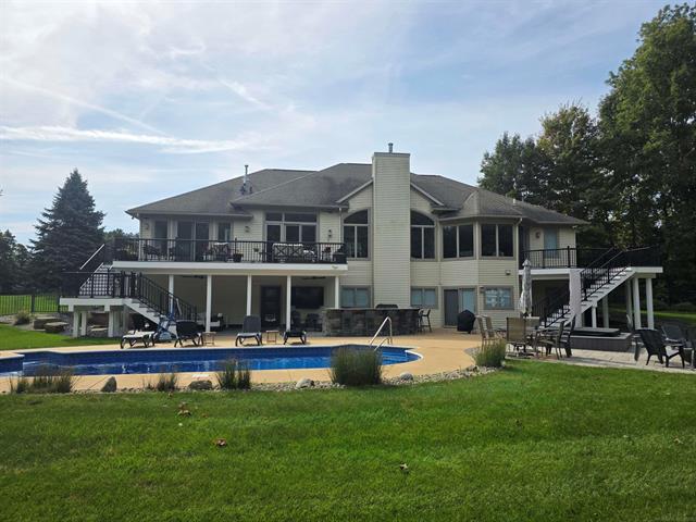 Builiding view thirty for 10292 Skyview, Kalamazoo, MI. 49009