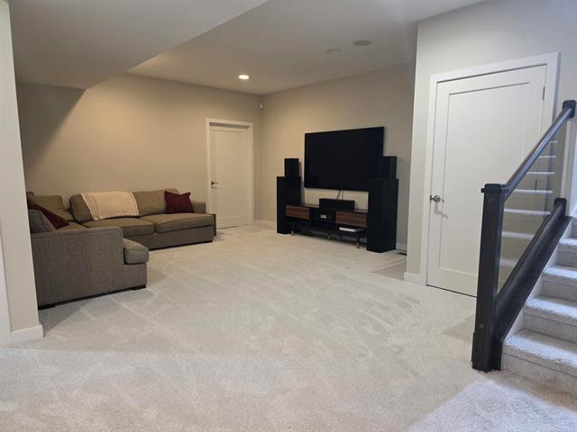 Builiding view twenty for 10292 Skyview, Kalamazoo, MI. 49009