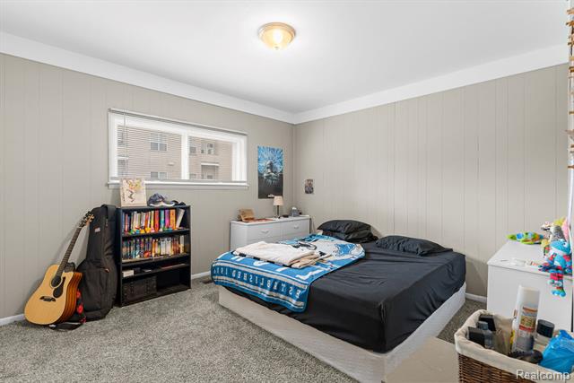 Builiding view nineteen for 102 Elms, Durand, MI. 48429