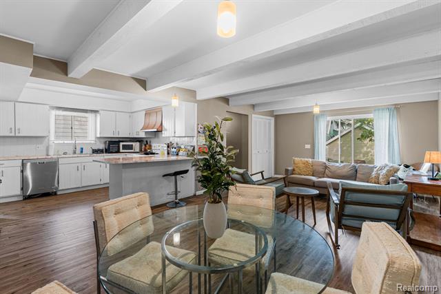 Builiding view thirteen for 102 Elms, Durand, MI. 48429