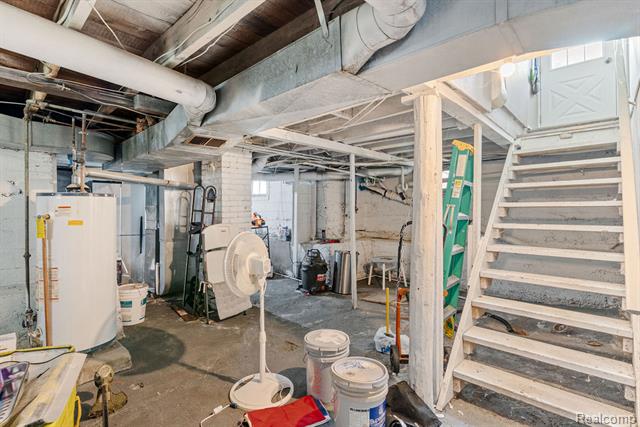 Builiding view thirty one for 102 Elms, Durand, MI. 48429