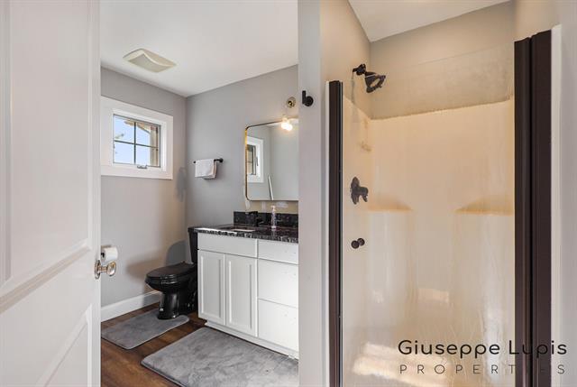 Builiding view eighteen for 4899 8Th, Grandville, MI. 49418