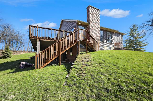 Builiding view forty one for 4899 8Th, Grandville, MI. 49418