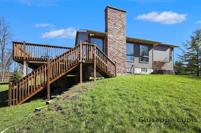 Builiding view forty two for 4899 8Th, Grandville, MI. 49418