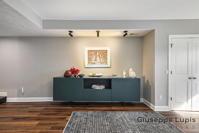 Builiding view six for 4899 8Th, Grandville, MI. 49418