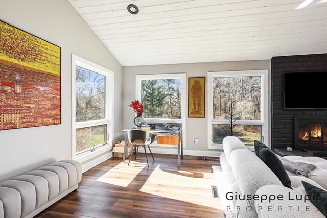 Builiding view ten for 4899 8Th, Grandville, MI. 49418