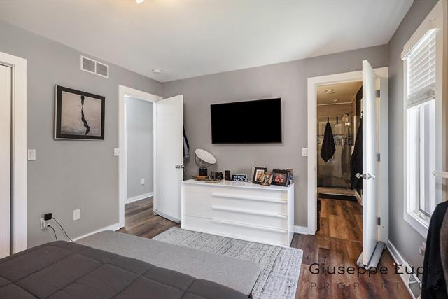 Builiding view twenty one for 4899 8Th, Grandville, MI. 49418