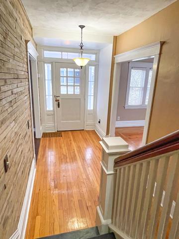 Builiding view seven for 157 Orchard, Battle Creek, MI. 49017