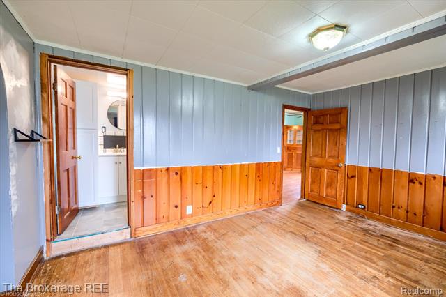 Builiding view twenty two for 6449 Lapeer, Burton, MI. 48509