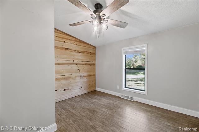 Builiding view seventeen for 6692 Jones, North Branch, MI. 48461