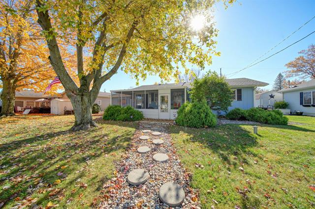 Builiding view thirty one for 536 Hickory, Coldwater, MI. 49036