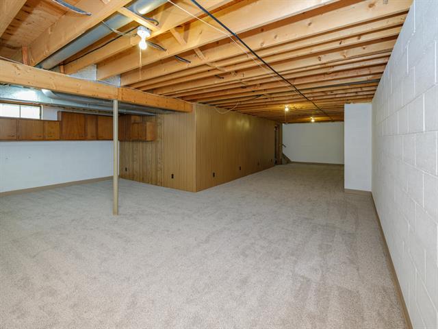 Builiding view twenty seven for 600 North, Marshall, MI. 49068
