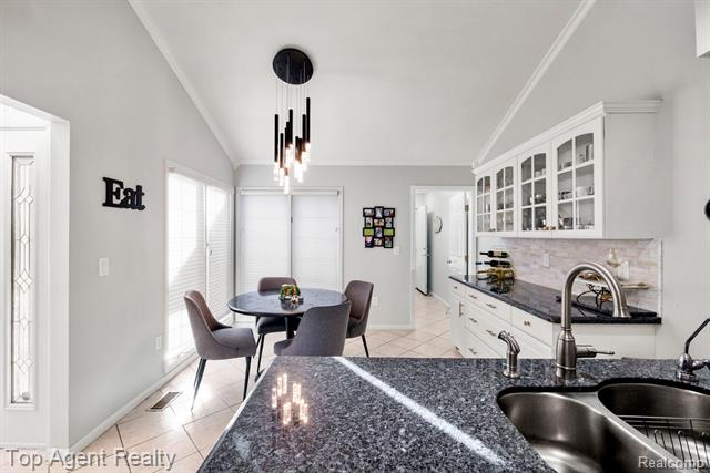 Builiding view eighteen for 13359 Lillian Lane, Sterling Heights, MI. 48313