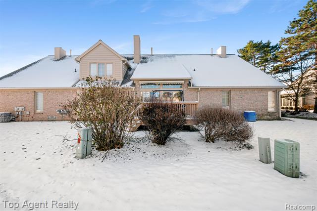 Builiding view fifty one for 13359 Lillian Lane, Sterling Heights, MI. 48313