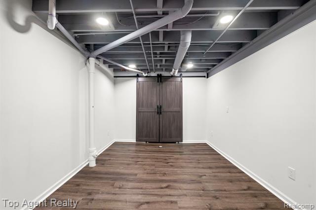 Builiding view forty one for 13359 Lillian Lane, Sterling Heights, MI. 48313