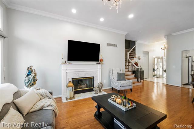 Builiding view thirteen for 13359 Lillian Lane, Sterling Heights, MI. 48313