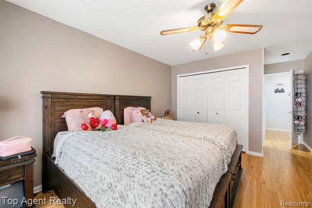 Builiding view thirty four for 13359 Lillian Lane, Sterling Heights, MI. 48313