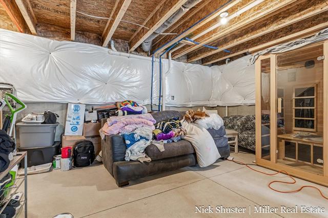 Builiding view twenty eight for 210 Thornhill, Hastings, MI. 49058